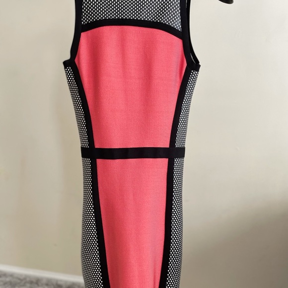 Bebe bandage dress size M - Picture 3 of 3